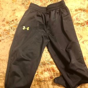 Boys Size 4 Under Armour Pants